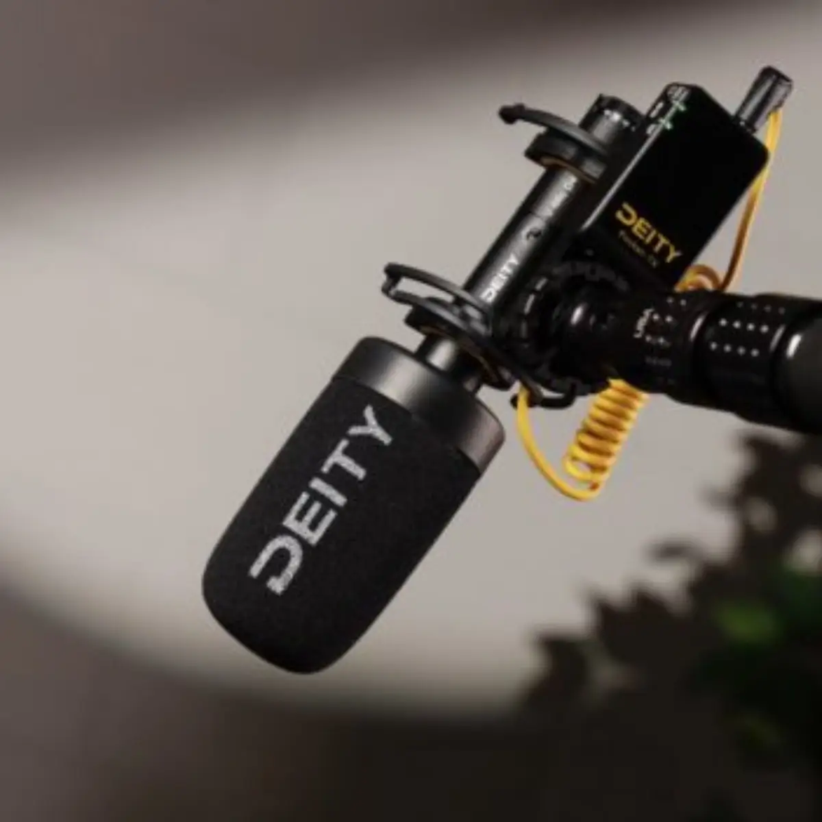 DTS0186D60 Deity V-Mic D4 Mini Foam Pop Filter_4